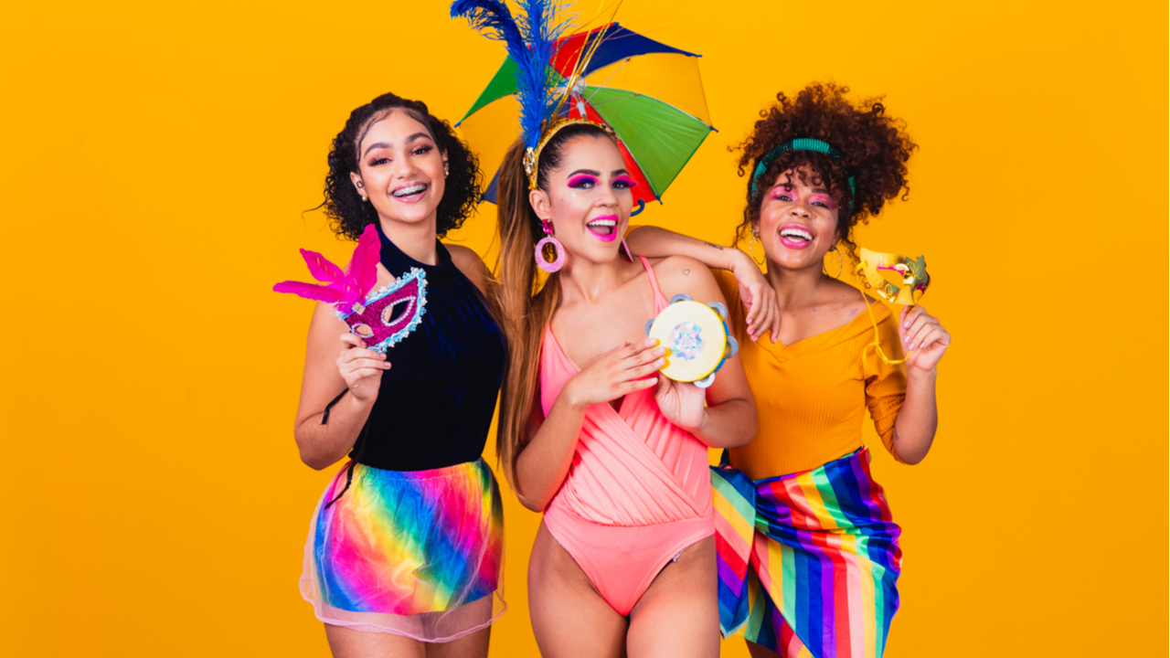 No sofá ou na folia: Saiba como cada signo curte o Carnaval