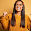 pessoa feliz com sucesso