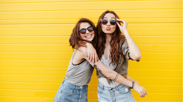 amigas descontraídas