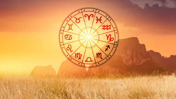 montanha com a montagem astrologica