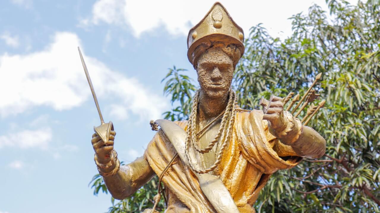 estatua de orixa