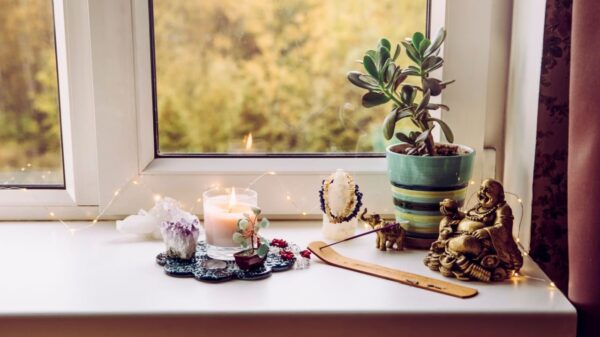 Veja dicas de como criar um altar pessoal em casa